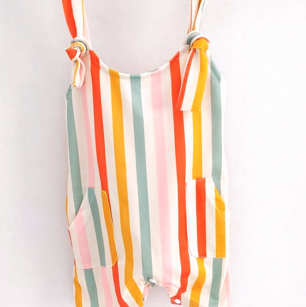 Stripe baby jumpsuit